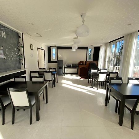 Petit Hotel Melon Nakafurano Zewnętrze zdjęcie