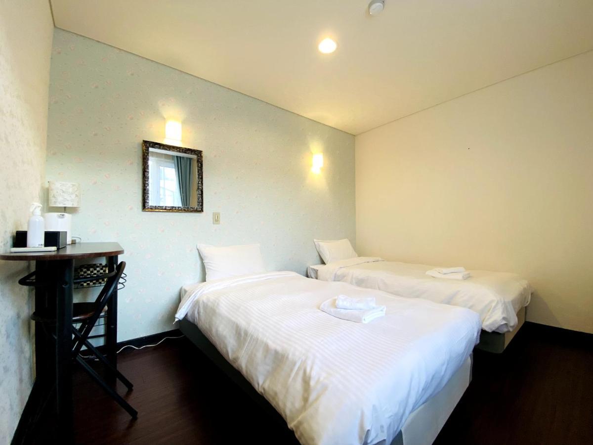 Petit Hotel Melon Nakafurano Zewnętrze zdjęcie