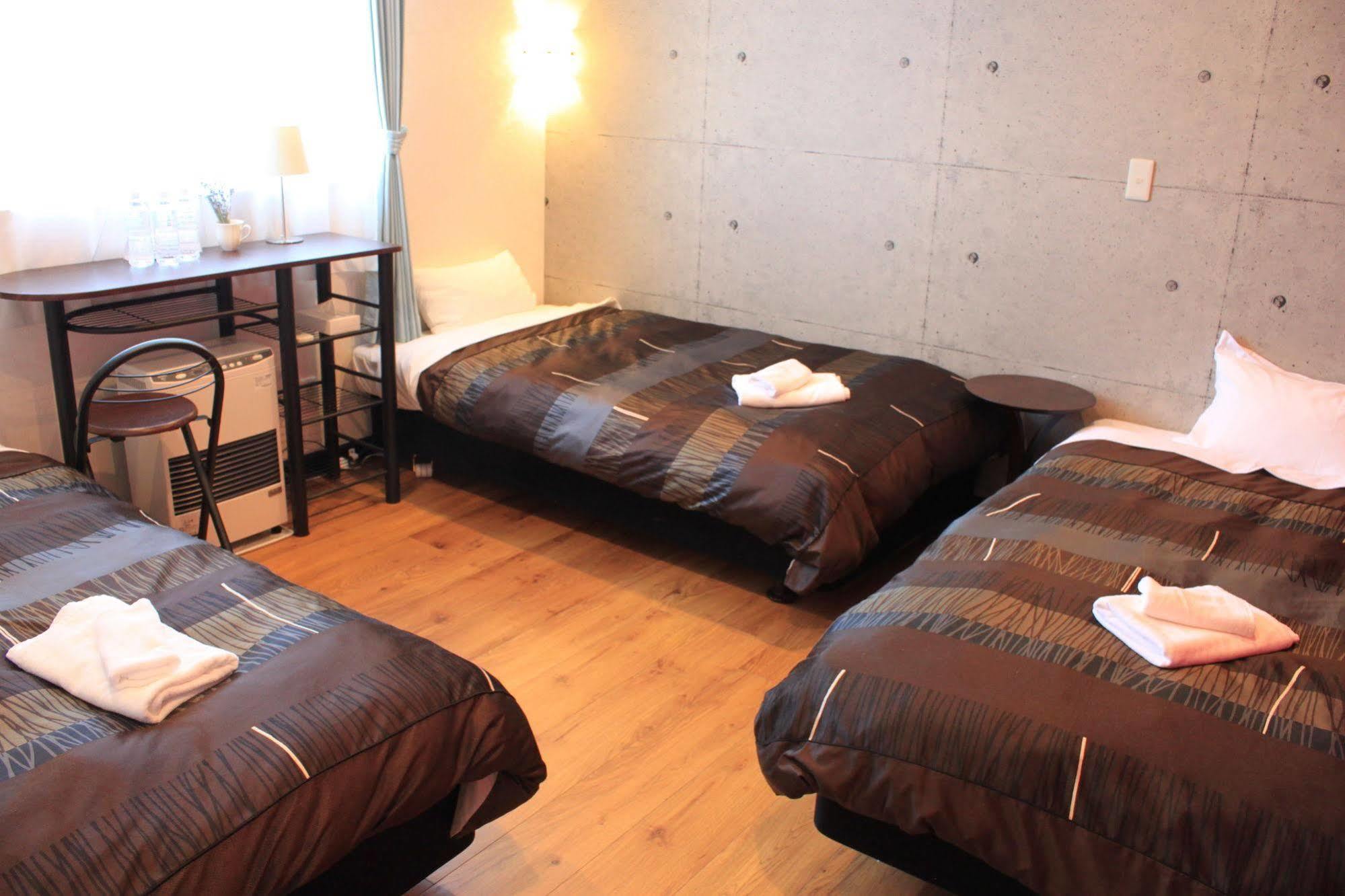 Petit Hotel Melon Nakafurano Zewnętrze zdjęcie