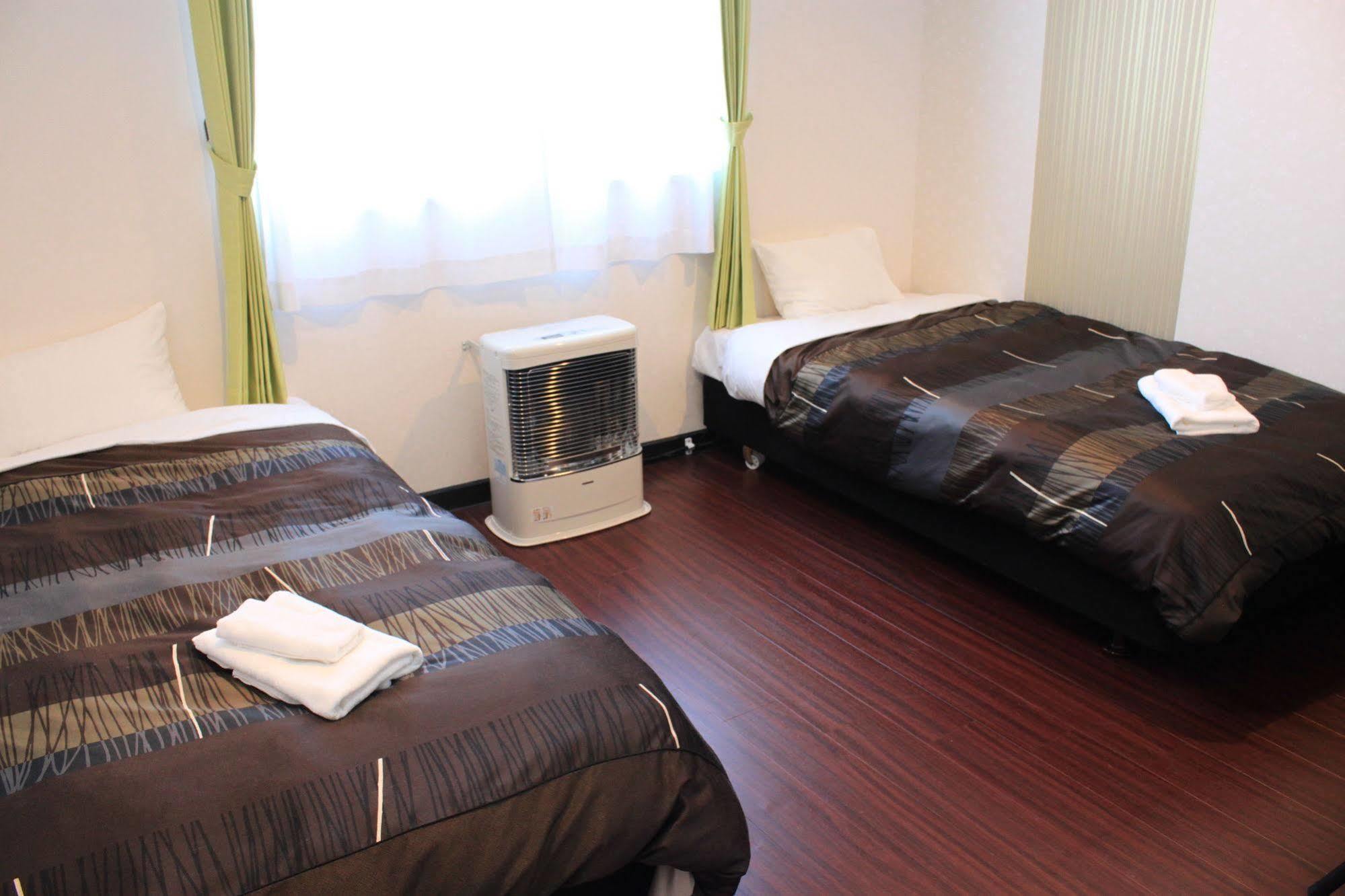 Petit Hotel Melon Nakafurano Zewnętrze zdjęcie